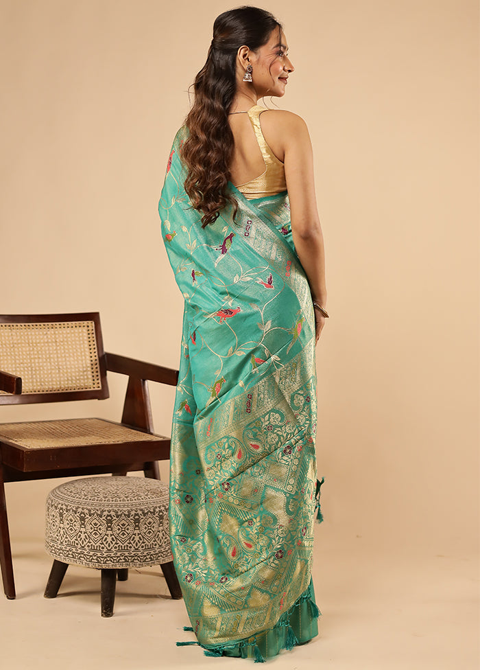 Green Dupion Silk Saree With Blouse Piece