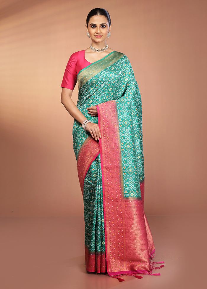Green Dupion Silk Saree With Blouse Piece
