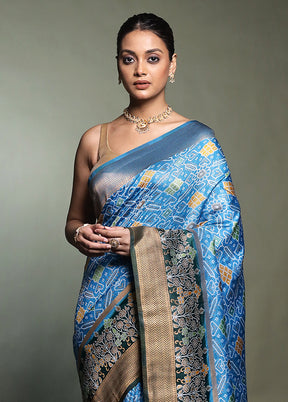 Green Dupion Silk Saree With Blouse Piece