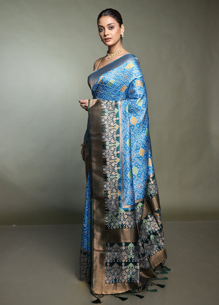 Green Dupion Silk Saree With Blouse Piece