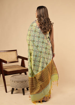 Green Dupion Silk Saree With Blouse Piece