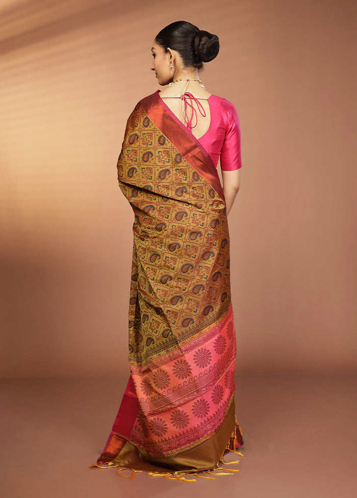 Green Dupion Silk Saree With Blouse Piece