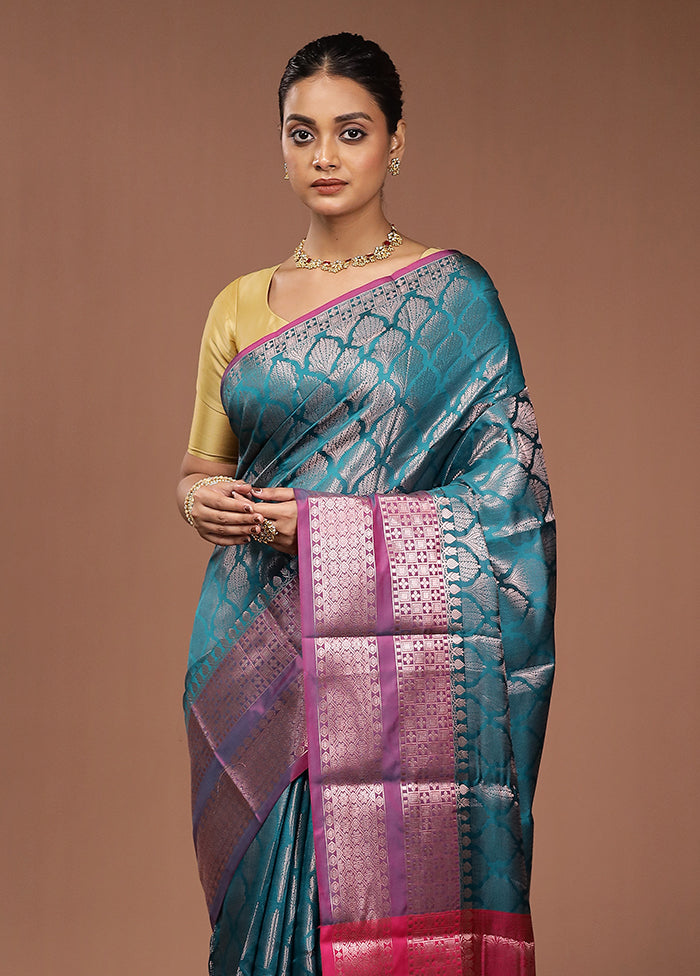 Green Dupion Silk Saree With Blouse Piece