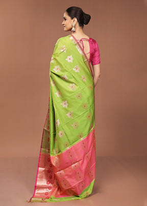 Green Dupion Silk Saree With Blouse Piece