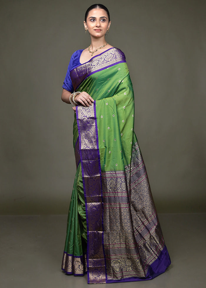 Green Kanjivaram Silk Saree With Blouse Piece
