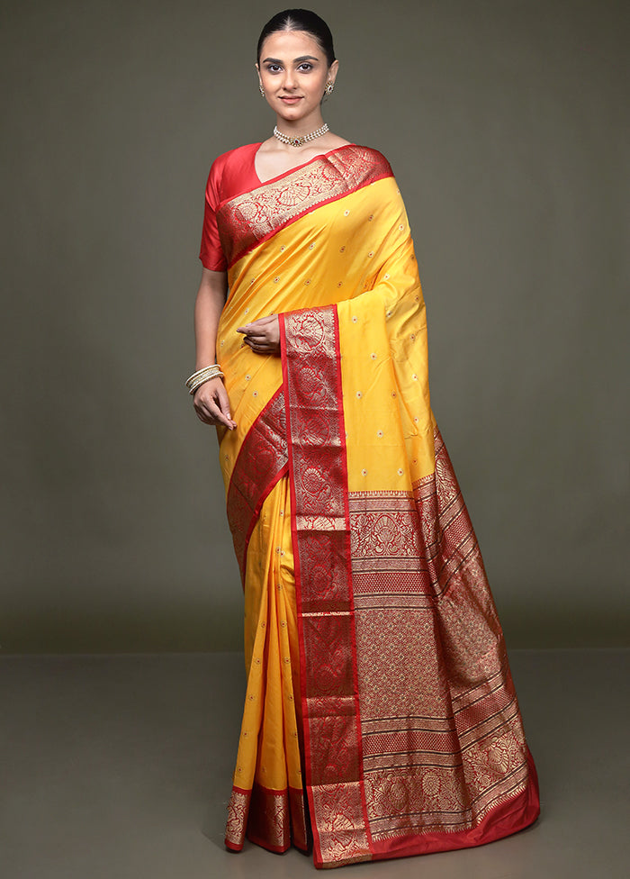 Yellow Kanjivaram Silk Saree With Blouse Piece