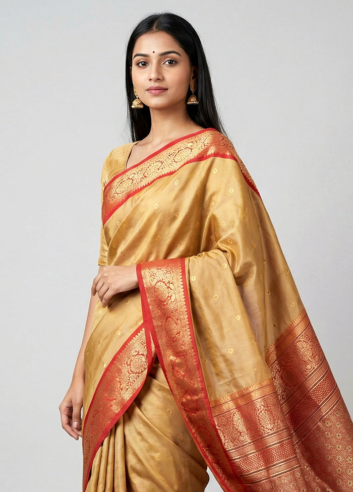 Cream Kanjivaram Silk Saree With Blouse Piece