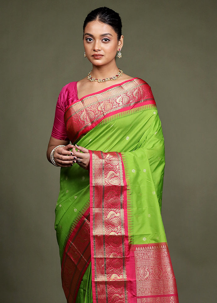 Green Kanjivaram Silk Saree With Blouse Piece