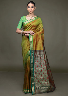 Green Kanjivaram Silk Saree With Blouse Piece