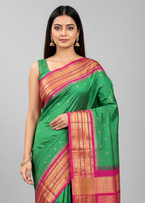 Green Kanjivaram Silk Saree With Blouse Piece