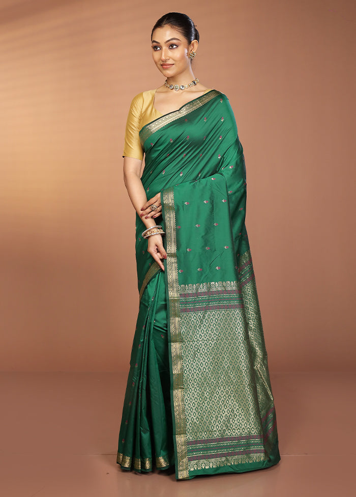 Green Kanjivaram Silk Saree With Blouse Piece