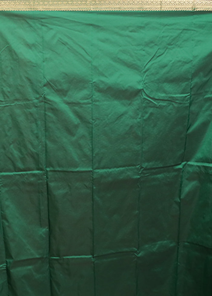 Green Kanjivaram Silk Saree With Blouse Piece