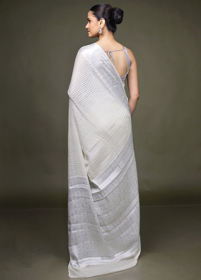 White Kora Silk Saree With Blouse Piece