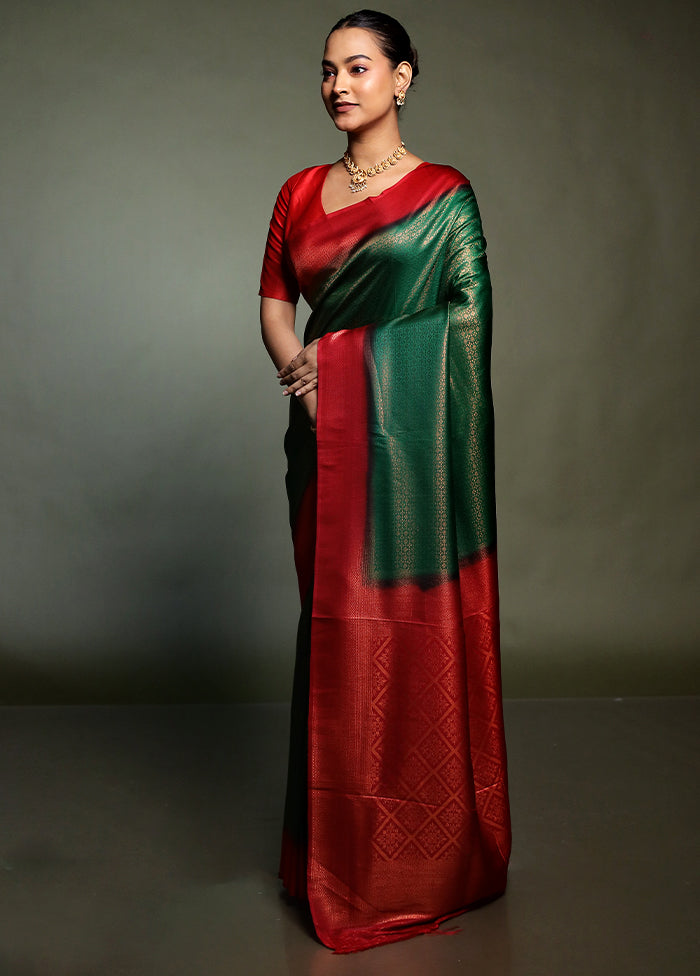 Green Dupion Silk Saree With Blouse Piece