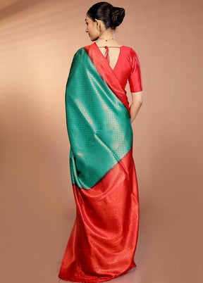 Green Dupion Silk Saree With Blouse Piece