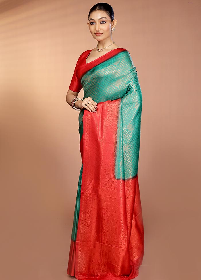 Green Dupion Silk Saree With Blouse Piece