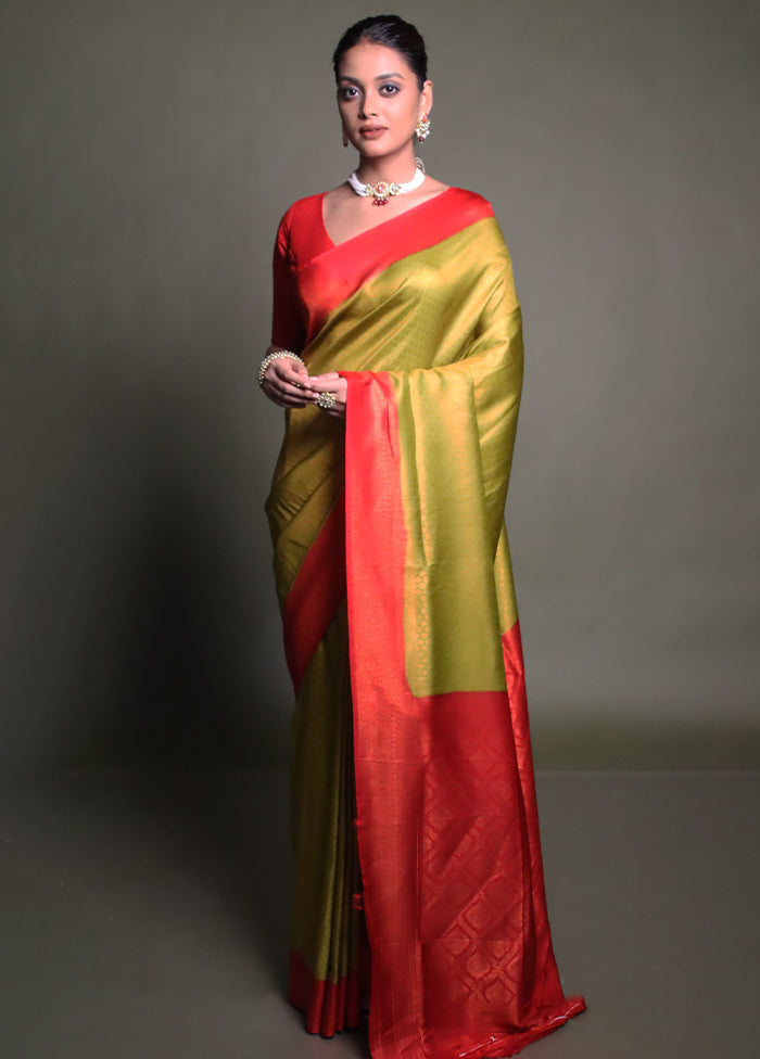 Green Dupion Silk Saree With Blouse Piece