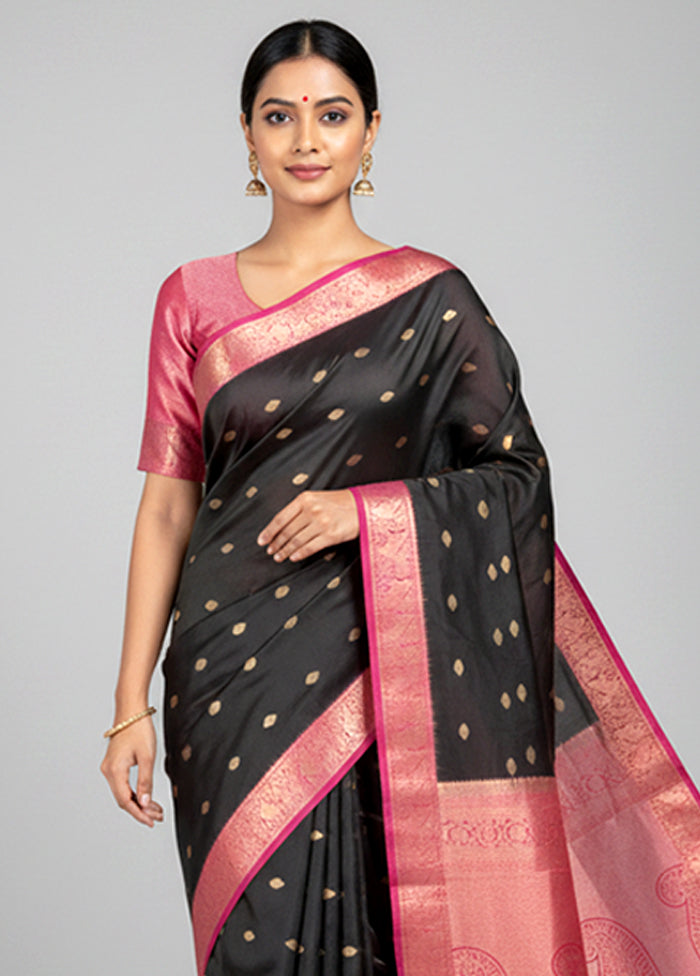 Black Handloom Kanchipuram Pure Silk Saree With Blouse Piece
