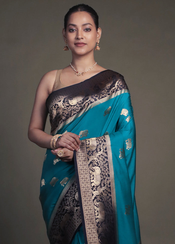 Blue Dupion Silk Saree With Blouse Piece