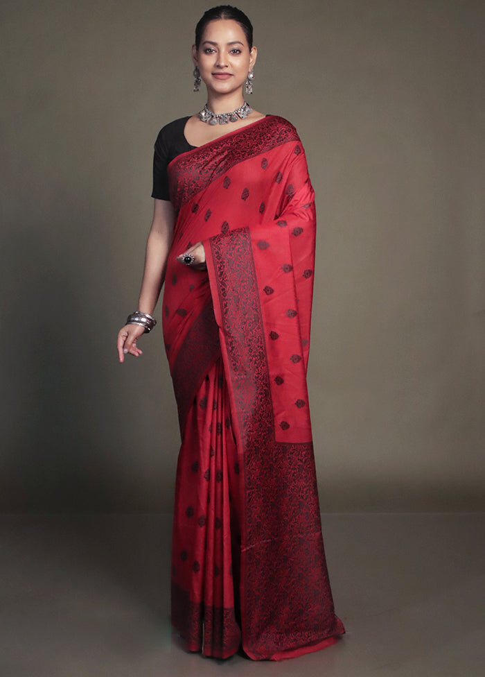 Red Dupion Silk Saree With Blouse Piece