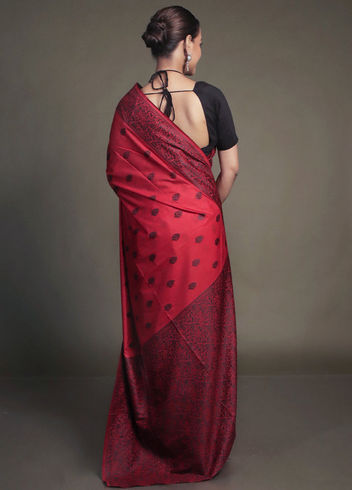 Red Dupion Silk Saree With Blouse Piece