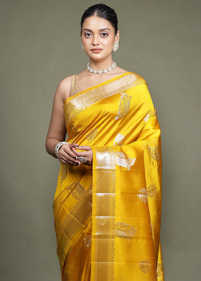 Yellow Handloom Dupion Pure Silk Saree With Blouse Piece