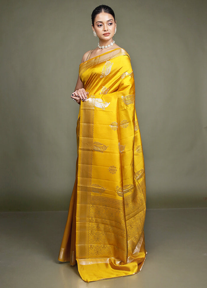 Yellow Handloom Dupion Pure Silk Saree With Blouse Piece