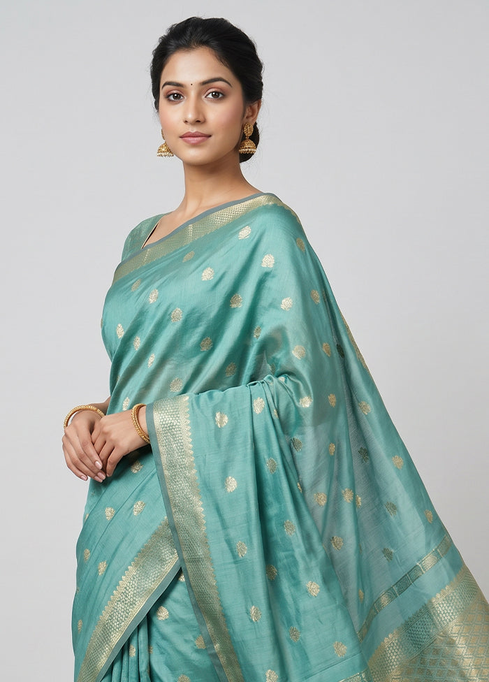 Green Kanjivaram Silk Saree With Blouse Piece