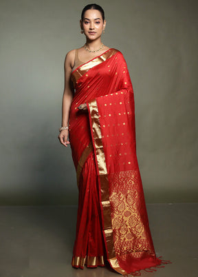 Red Kanjivaram Silk Saree With Blouse Piece