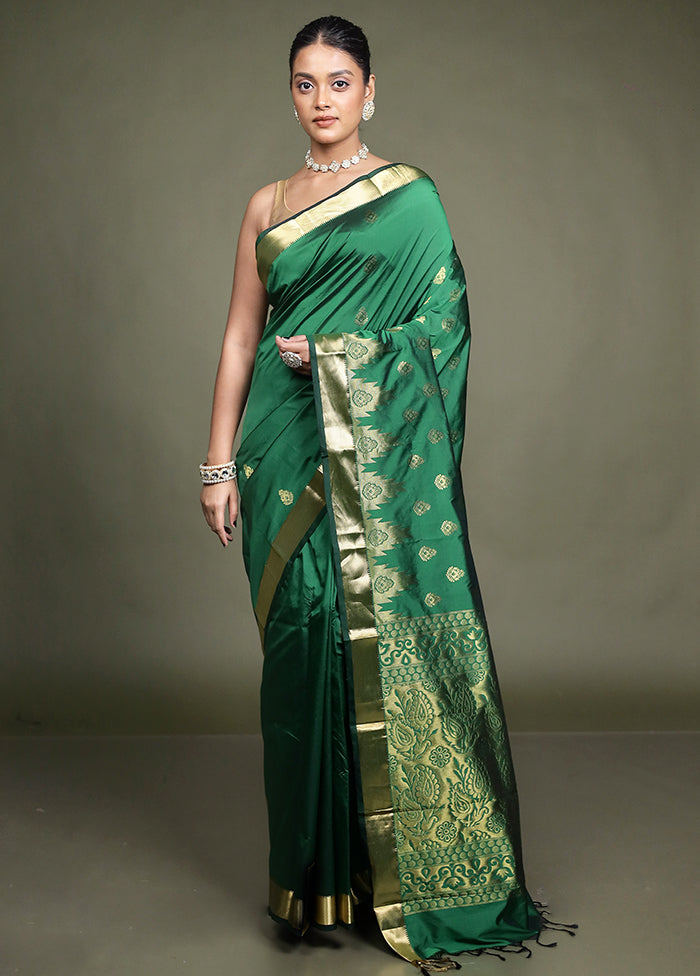 Green Kanjivaram Silk Saree With Blouse Piece