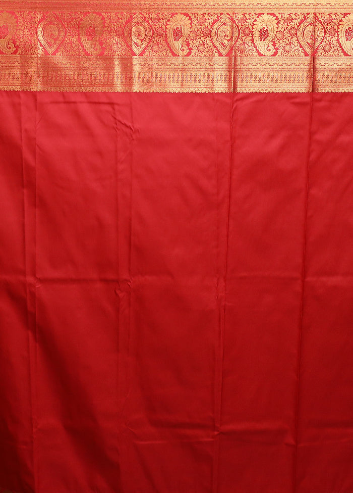 Yellow Kanjivaram Silk Saree With Blouse Piece