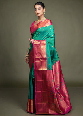 Green Kanjivaram Silk Saree With Blouse Piece