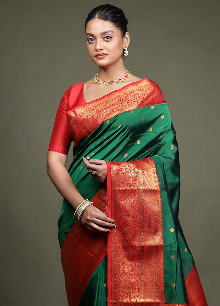Green Kanjivaram Silk Saree With Blouse Piece
