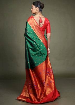Green Kanjivaram Silk Saree With Blouse Piece