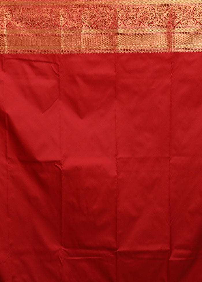Green Kanjivaram Silk Saree With Blouse Piece