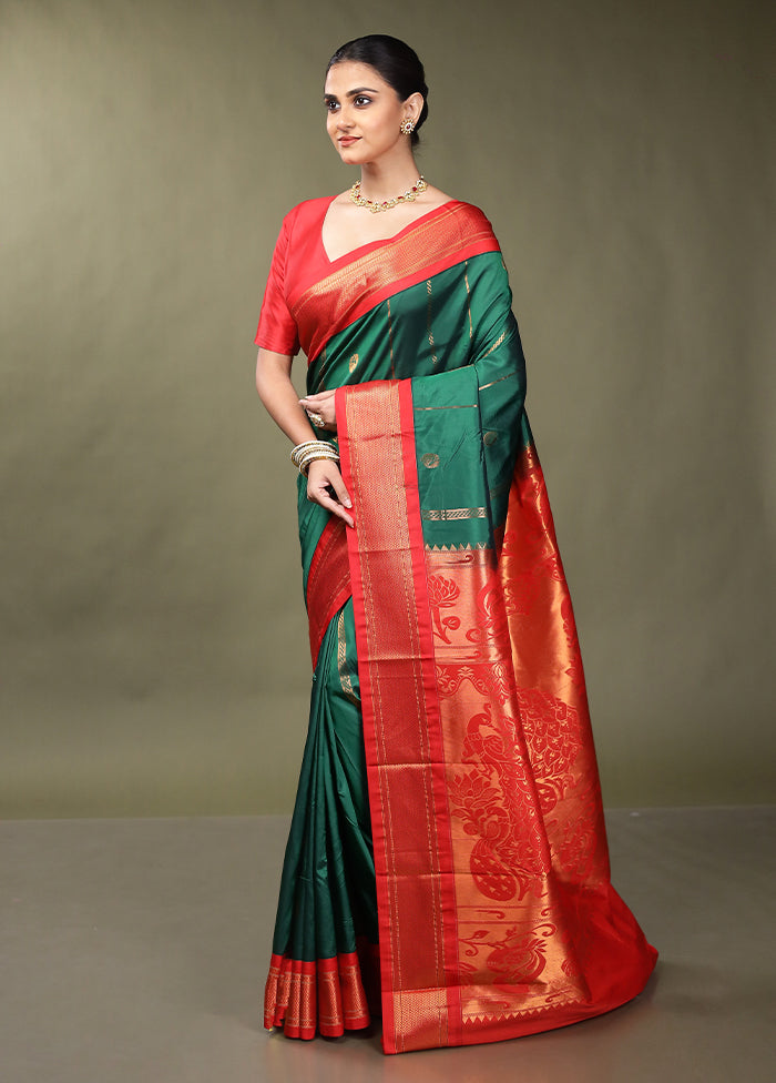 Green Kanjivaram Silk Saree With Blouse Piece