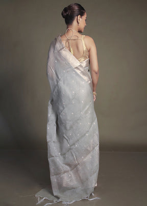 Grey Crushed Tissue Silk Saree With Blouse Piece