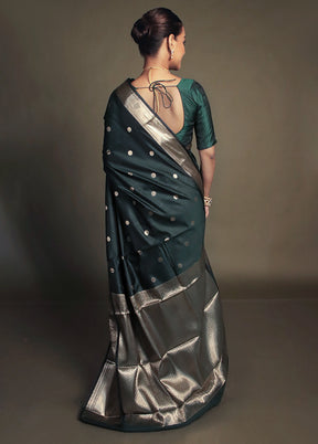 Green Kora Silk Saree With Blouse Piece