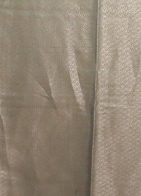 Green Kora Silk Saree With Blouse Piece