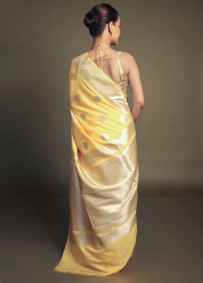 Yellow Uppada Silk Saree With Blouse Piece