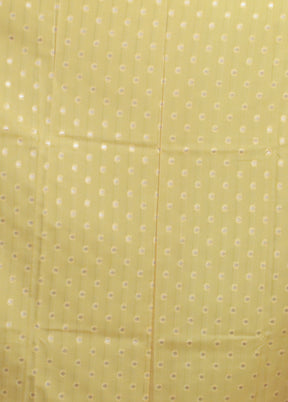 Yellow Uppada Silk Saree With Blouse Piece