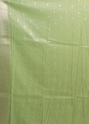 Green Uppada Silk Saree With Blouse Piece