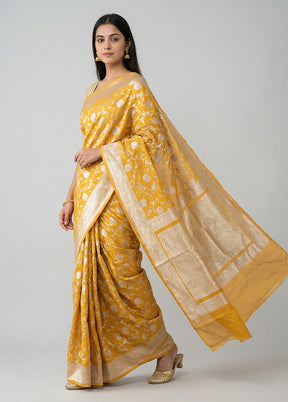 Yellow Uppada Silk Saree With Blouse Piece