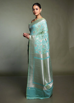 Green Uppada Silk Saree With Blouse Piece