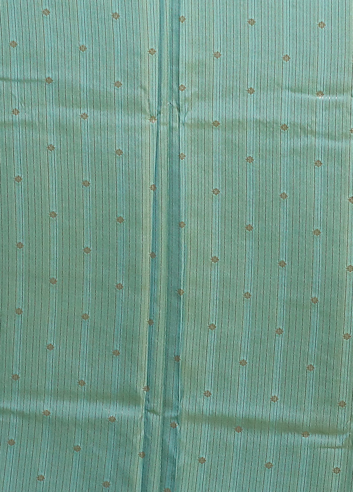 Green Uppada Silk Saree With Blouse Piece