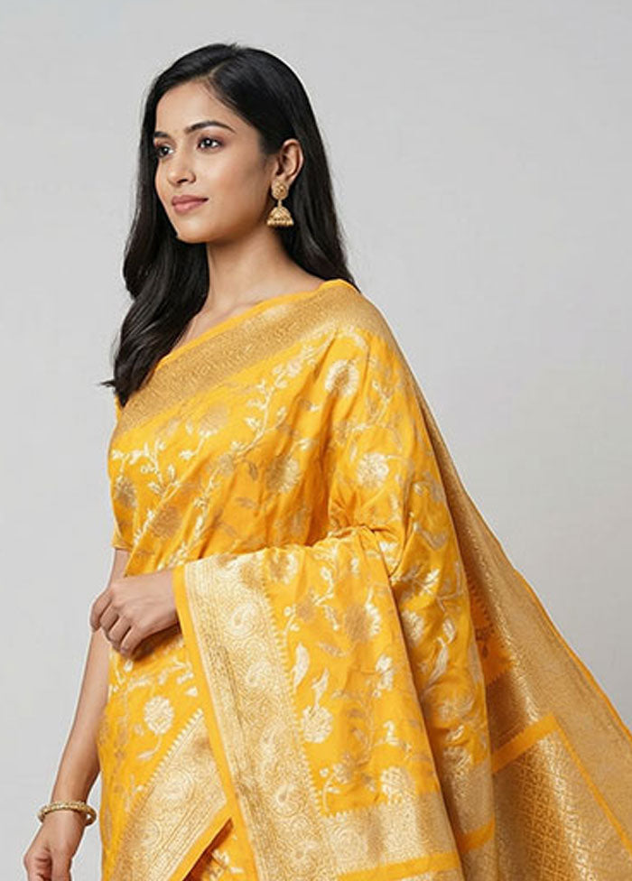 Yellow Uppada Silk Saree With Blouse Piece