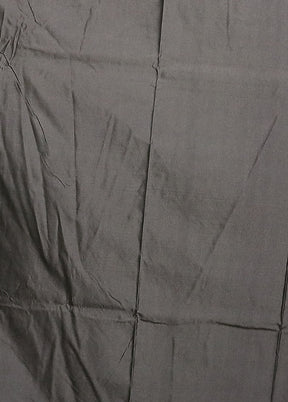 Grey Uppada Silk Saree With Blouse Piece
