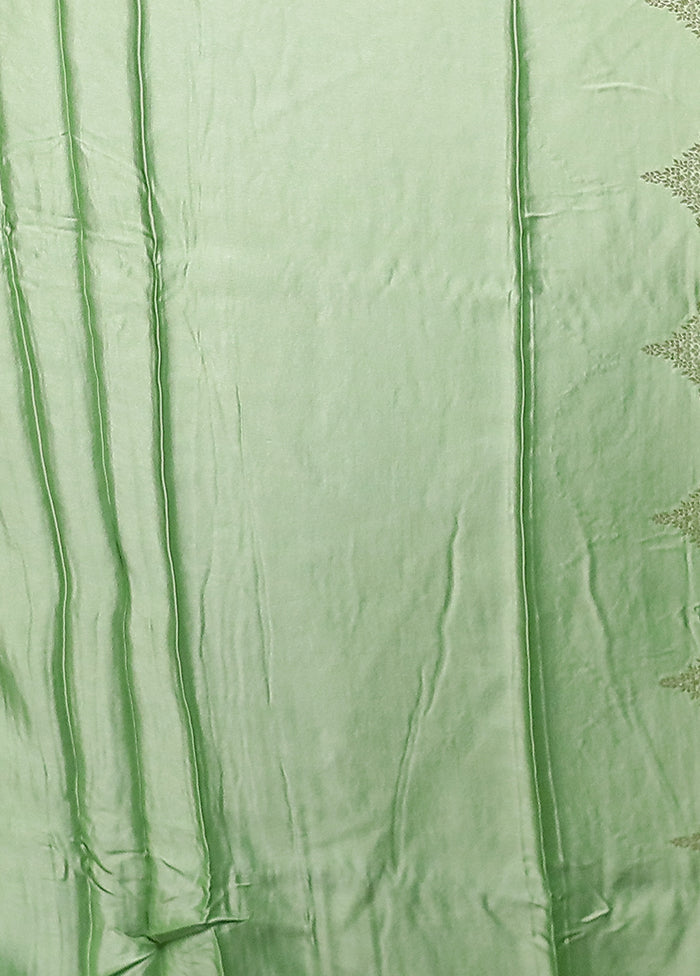 Green Dupion Silk Saree With Blouse Piece