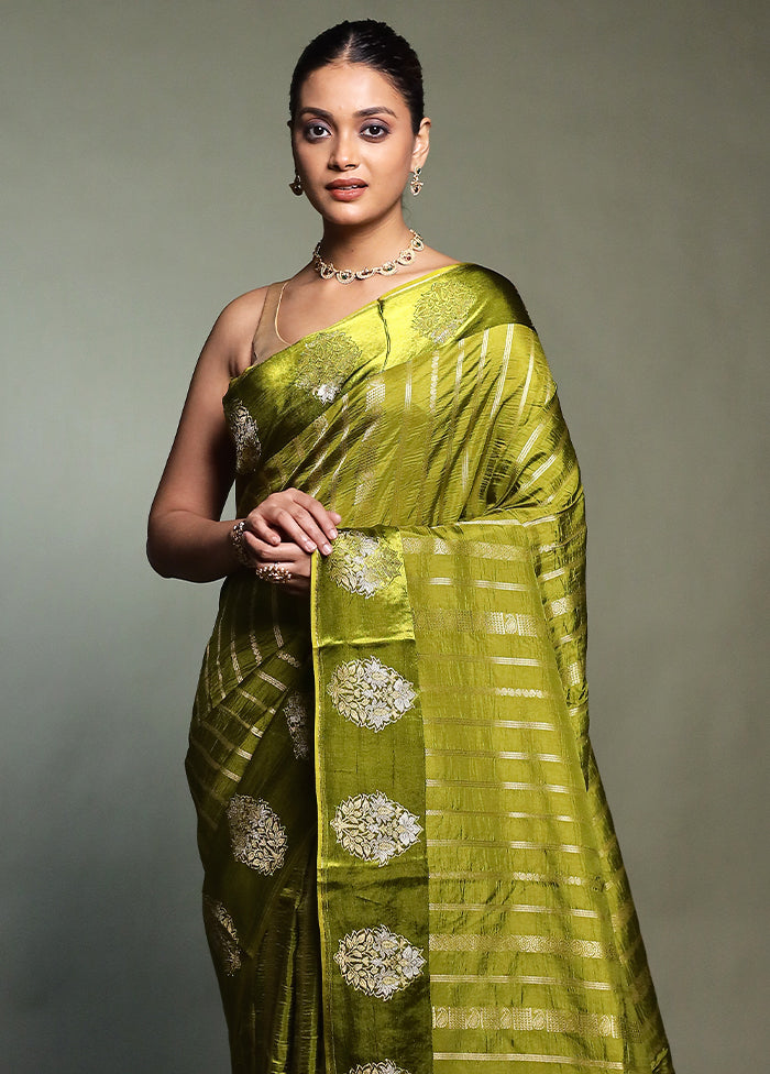 Green Dupion Silk Saree With Blouse Piece