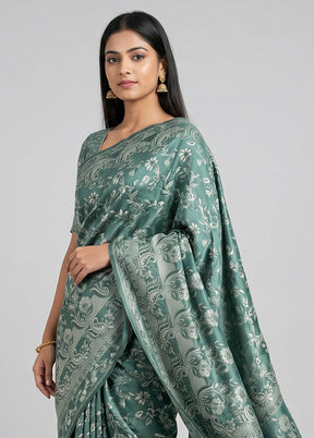 Green Dupion Silk Saree With Blouse Piece